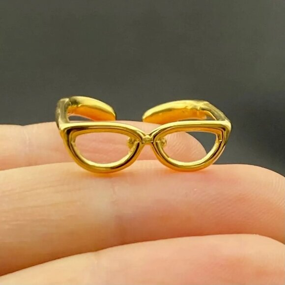 ($10) Glasses Ring - Picture 4 of 4